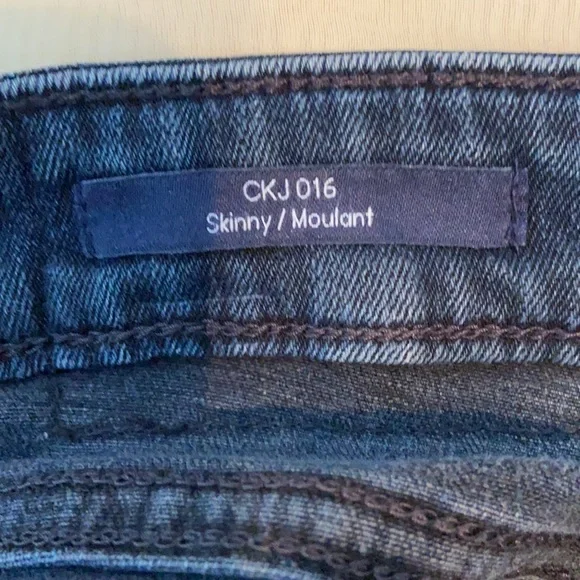 CALVIN KLEIN Skinny Jeans - Picture 7 of 11